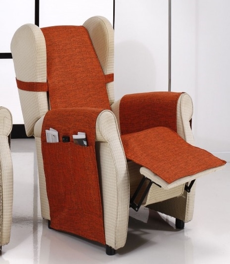 Vista cubre sof&aacute;s "Jupiter" en sill&oacute;n relax